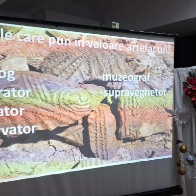 Povestea Vasului De Lut 12.2024 2