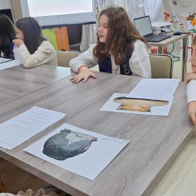 Povestea Vasului De Lut 12.2024 5