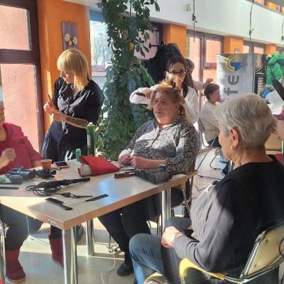 Frumusete Seniori 6 Frumusete Seniori 6