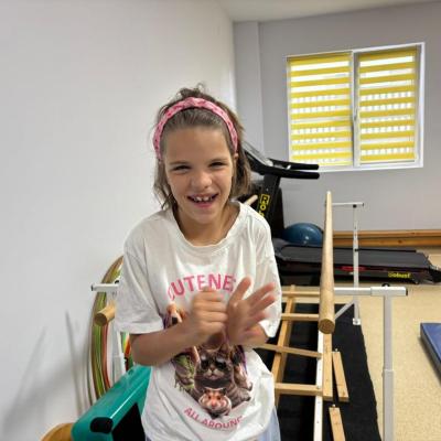 Elsa Luchian 8 Elsa Luchian 8