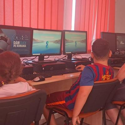 Click Pe Romania August 2025 5