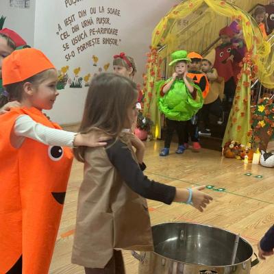 Balul Toamnei 14.10.2025 4 Balul Toamnei 14.10.2025 4